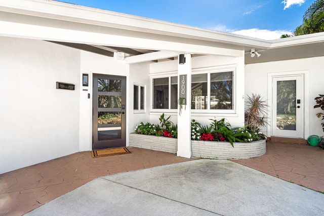 1900 NE 19th Street, Fort Lauderdale, FL 33305