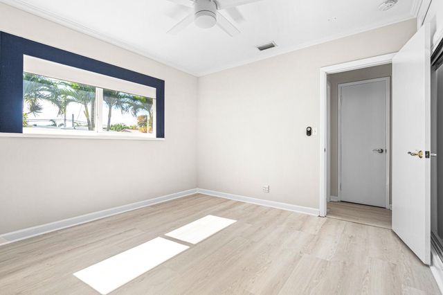 1900 NE 19th Street, Fort Lauderdale, FL 33305