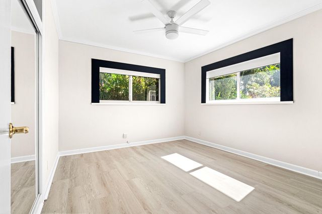 1900 NE 19th Street, Fort Lauderdale, FL 33305