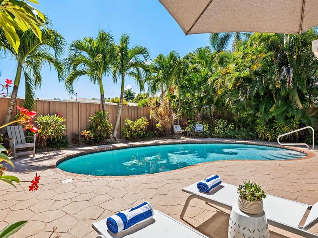 1900 NE 19th Street, Fort Lauderdale, FL 33305