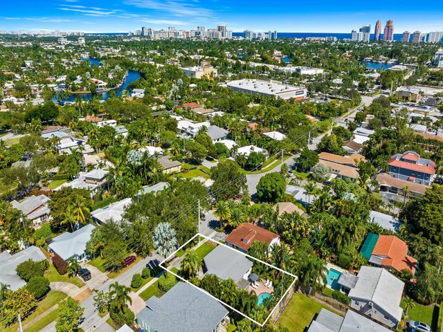 1900 NE 19th Street, Fort Lauderdale, FL 33305