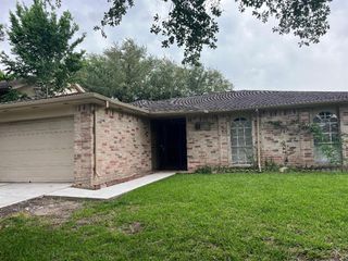 10511 Townhall Lane, Sugar Land, TX 77498