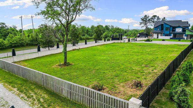 1300 Westridge Lane, Centerton, AR 72719