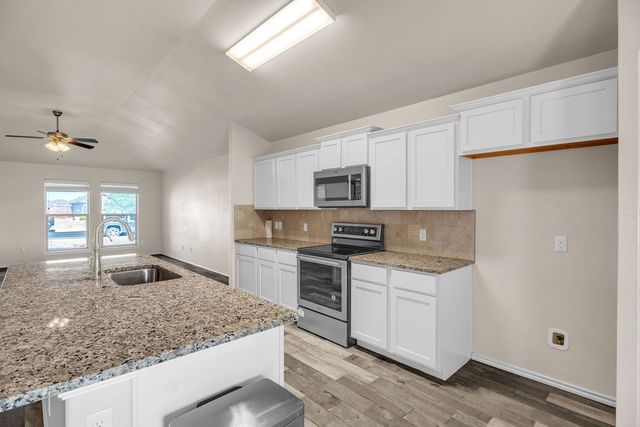 6905 Lone Star Lane, Midland, TX 79705