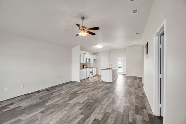 6905 Lone Star Lane, Midland, TX 79705