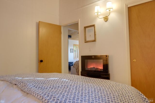 46800 Ocean View Dr, Gualala, CA 95445