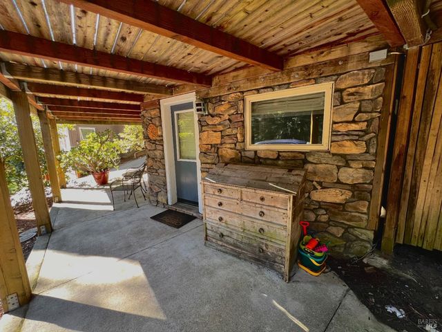 46800 Ocean View Dr, Gualala, CA 95445