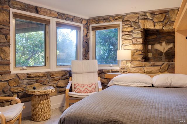 46800 Ocean View Dr, Gualala, CA 95445