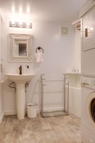 46800 Ocean View Dr, Gualala, CA 95445