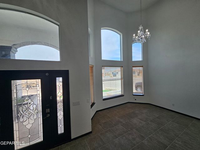 3864 Tierra Campa Drive, El Paso, TX 79938