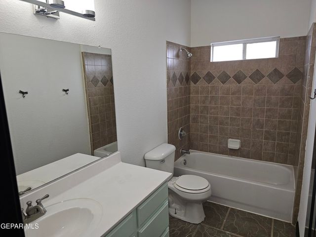 3864 Tierra Campa Drive, El Paso, TX 79938