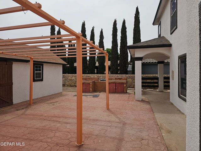 3864 Tierra Campa Drive, El Paso, TX 79938