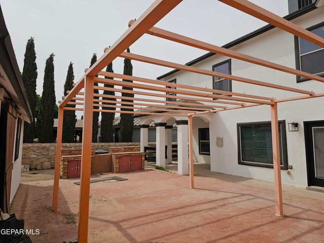 3864 Tierra Campa Drive, El Paso, TX 79938