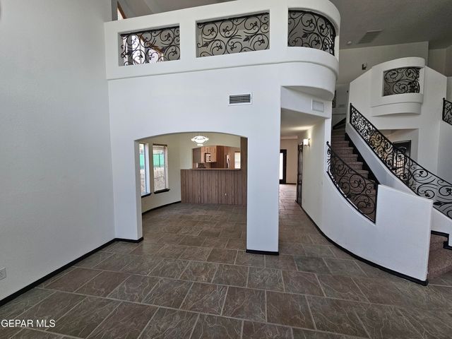 3864 Tierra Campa Drive, El Paso, TX 79938