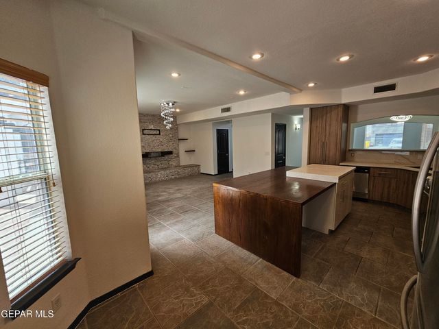 3864 Tierra Campa Drive, El Paso, TX 79938