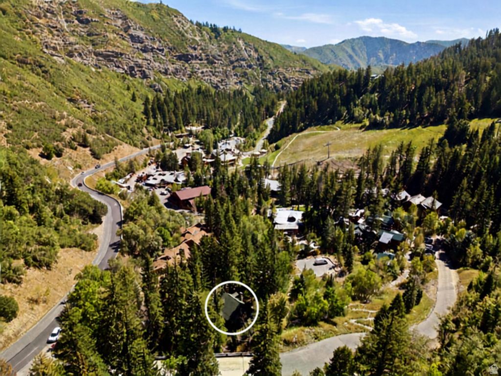 8869 N 3293 E, Sundance, UT 84604 — photo 3