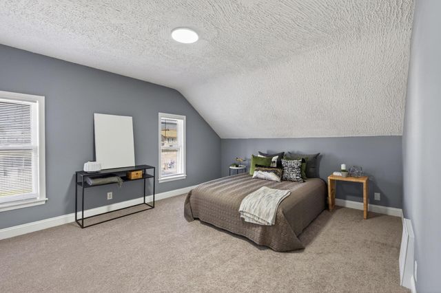 372 Lawson Avenue E, Saint Paul, MN 55130