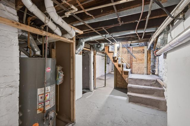 372 Lawson Avenue E, Saint Paul, MN 55130