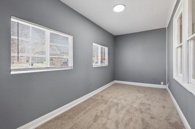 372 Lawson Avenue E, Saint Paul, MN 55130