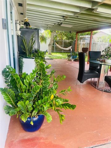8025 NW 170th Street, Hialeah, FL 33015