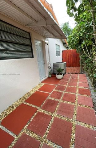 8025 NW 170th Street, Hialeah, FL 33015