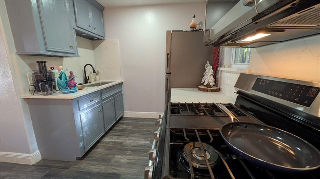 6102 Harbrook Drive, Houston, TX 77087