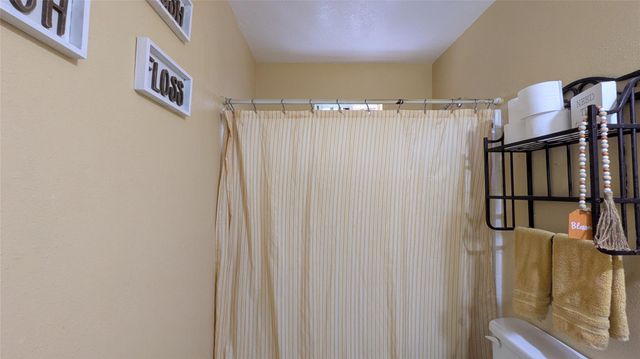 6102 Harbrook Drive, Houston, TX 77087