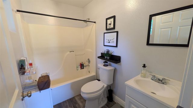 6102 Harbrook Drive, Houston, TX 77087