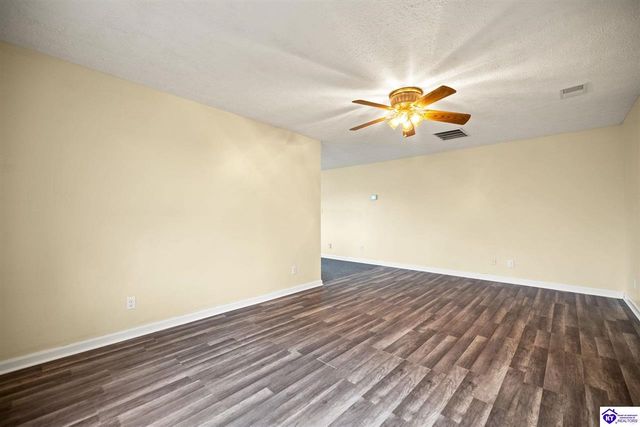 360 Stringtown Road, Ekron, KY 40117