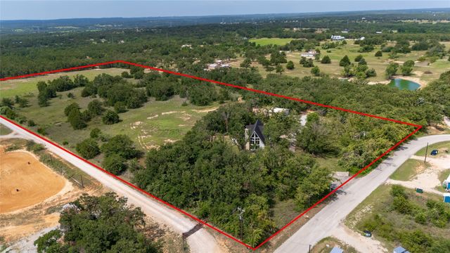 1704 County Road 3555, Paradise, TX 76073