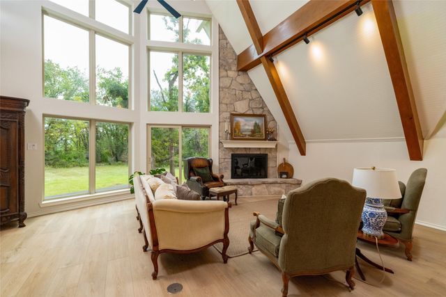 1704 County Road 3555, Paradise, TX 76073