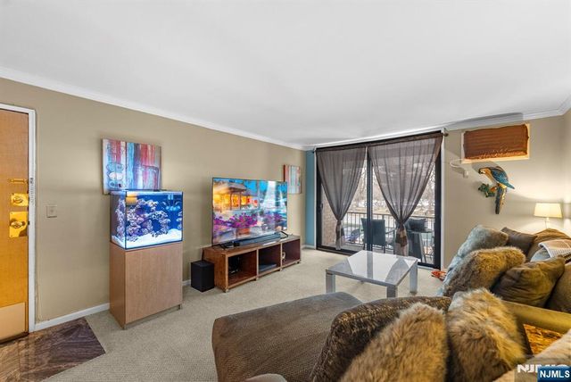 466 B Liberty 308, Little Ferry, NJ 07643