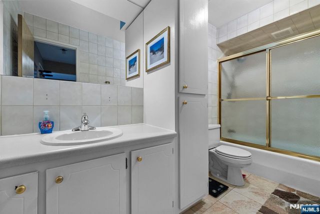 466 B Liberty 308, Little Ferry, NJ 07643