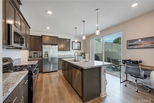24581 Sonieta Court, Corona, CA 92883