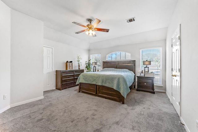 2114 Hidden Meadow ST, New Braunfels, TX 78130