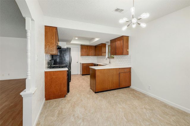 11720 Running Fox TRL, Austin, TX 78759