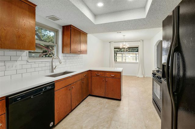 11720 Running Fox TRL, Austin, TX 78759