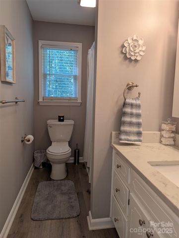 7039 Delisa Drive, Charlotte, NC 28214