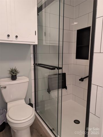 7039 Delisa Drive, Charlotte, NC 28214