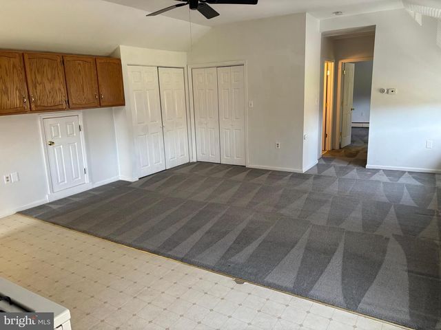 221 E PENN AVE, Wernersville, PA 19565