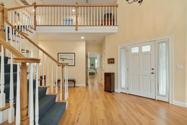 6 Candleberry Lane 27, Belmont, MA 02478