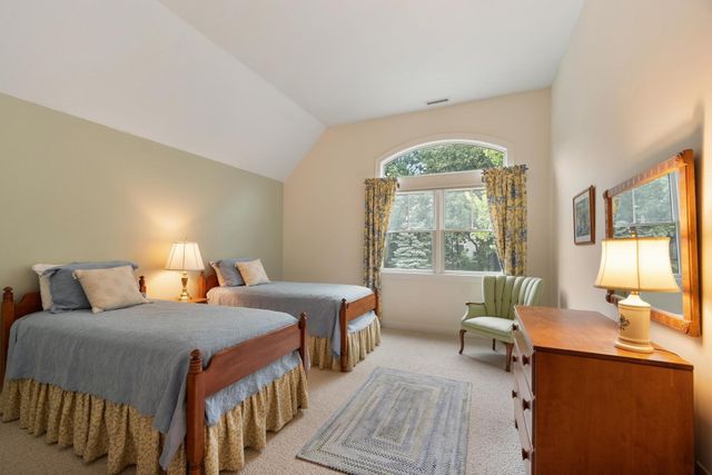 6 Candleberry Lane 27, Belmont, MA 02478