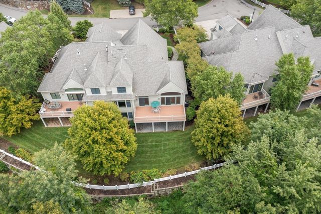6 Candleberry Lane 27, Belmont, MA 02478
