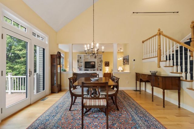 6 Candleberry Lane 27, Belmont, MA 02478