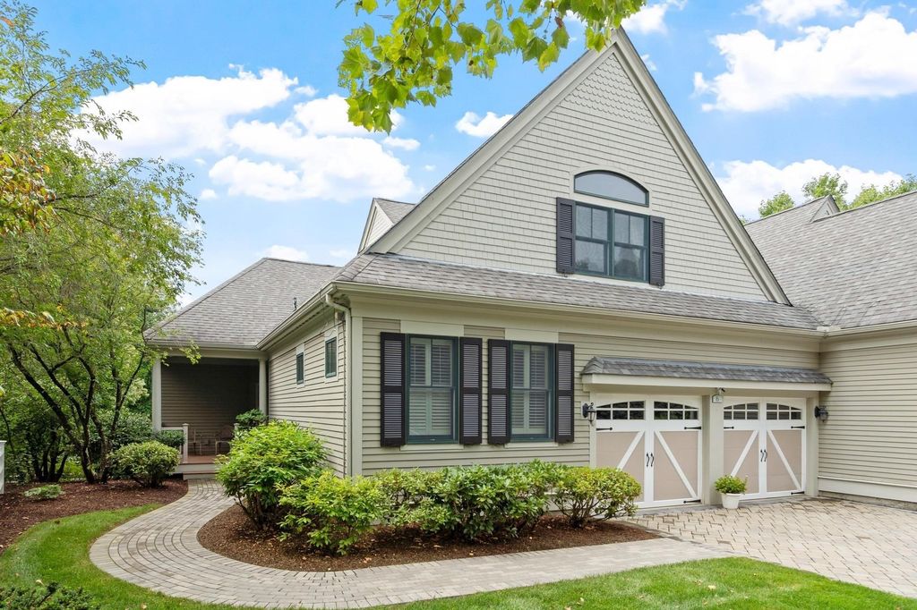 6 Candleberry Lane 27, Belmont, MA 02478