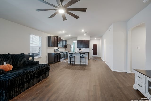 161 Sage Sparrow, San Antonio, TX 78253