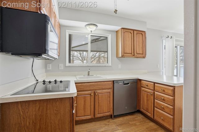 966 Nancy Ann Drive, Howell Township, MI 48855