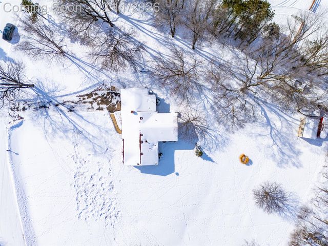 966 Nancy Ann Drive, Howell Township, MI 48855