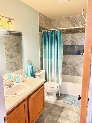 8467 Everett Way E, Arvada, CO 80005