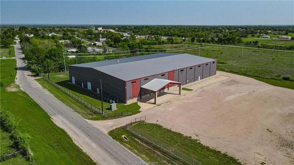 21930 Kathy Fleming Rd, Millican, TX 77866 — photo 4